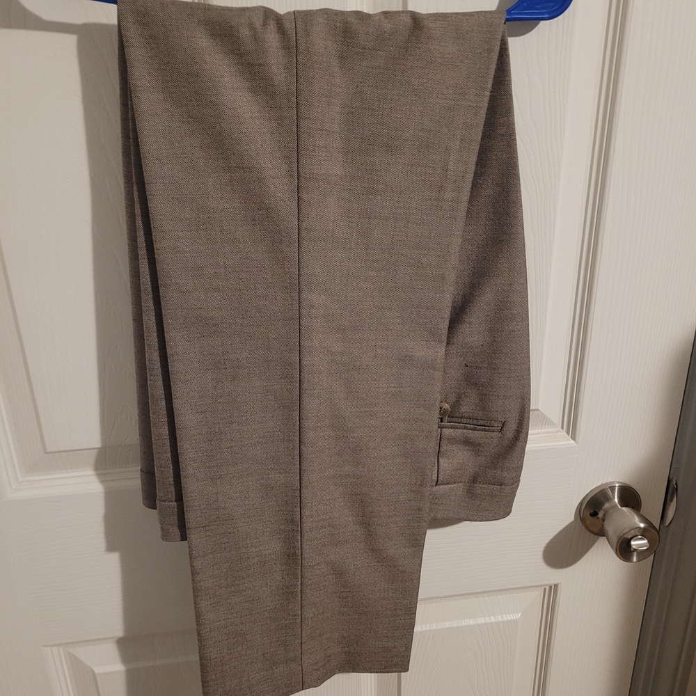 Jones New York Taupe Stretch Pants